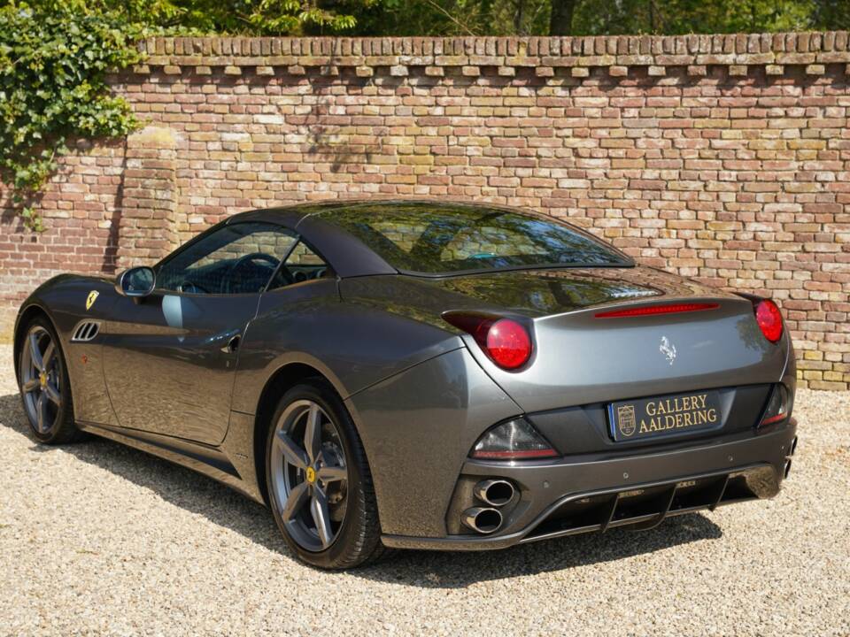 Bild 11/50 von Ferrari California (2010)