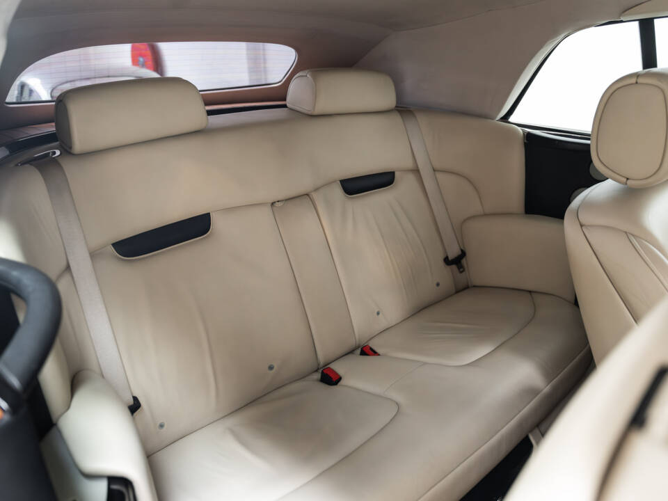 Image 25/36 of Rolls-Royce Phantom DHC (2008)