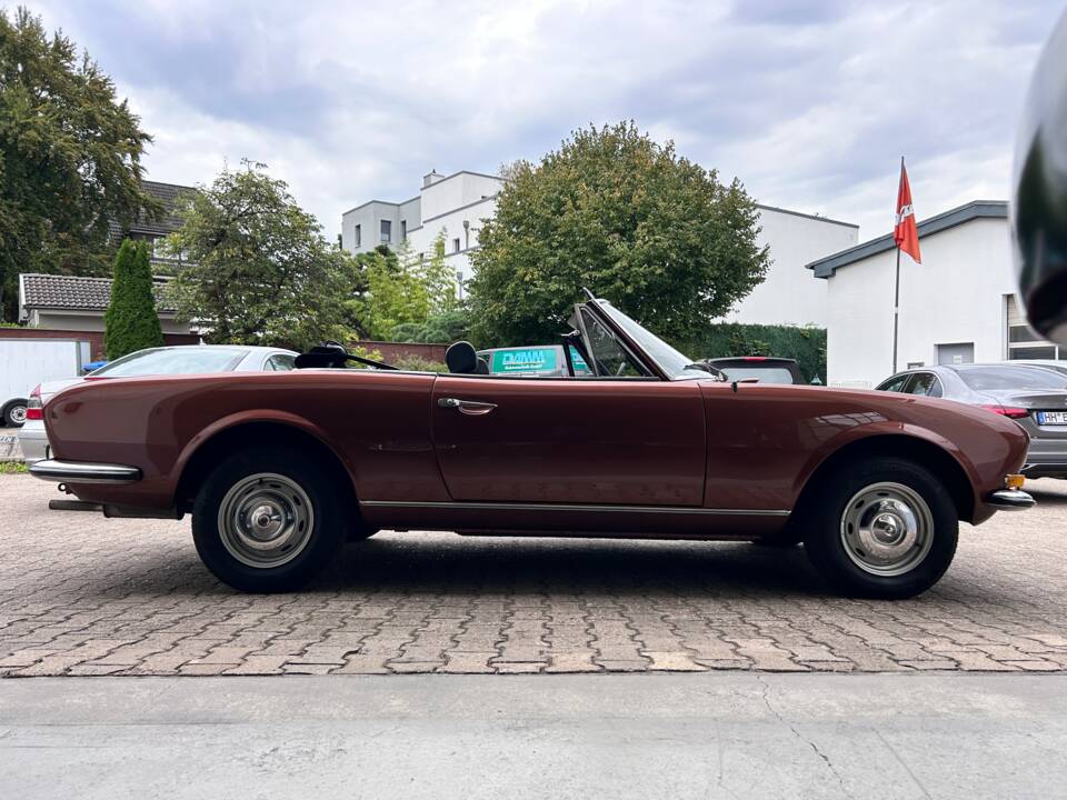 Imagen 29/35 de Peugeot 504 Convertible (1971)