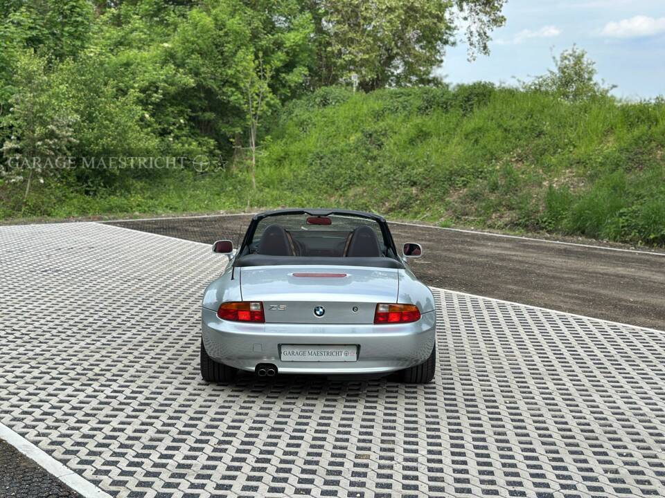 Afbeelding 15/96 van BMW Z3 2.8 (1998)