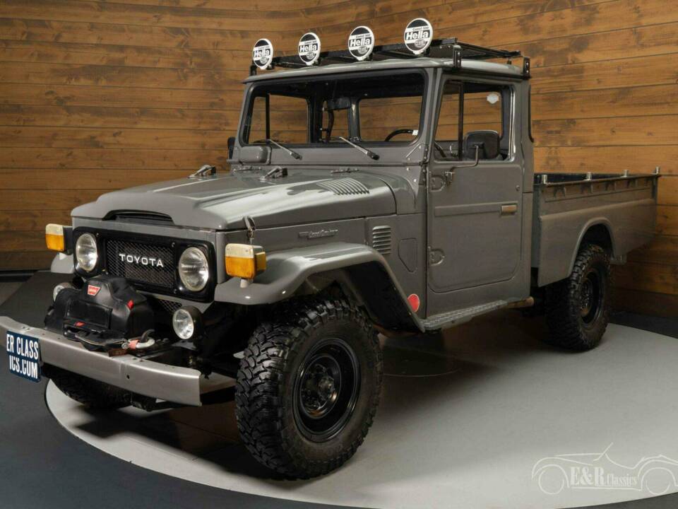 Bild 6/19 von Toyota Land Cruiser FJ 45 (1976)