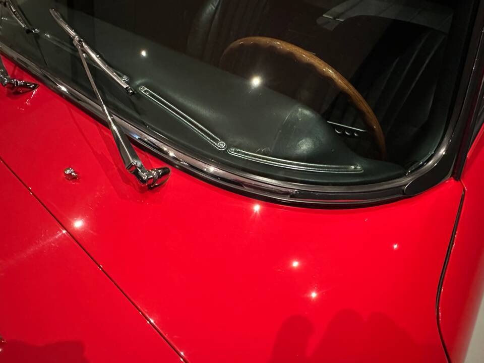 Afbeelding 29/95 van Jaguar XK-E (1970)