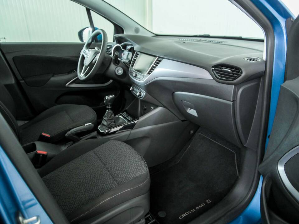 Image 12/50 de Opel Crossland X 1.2 Turbo (2020)