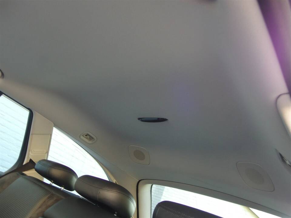Image 61/98 of Mercedes-Benz E 63 AMG T (2008)