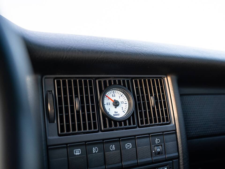 Bild 41/54 von Audi quattro 20V (1991)