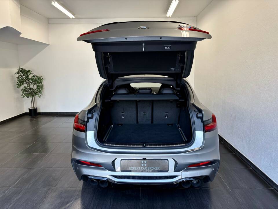 Image 12/39 de BMW X4 M (2020)