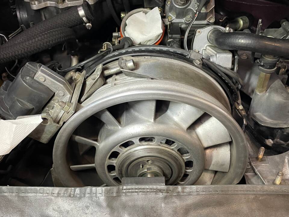 Bild 24/36 von Porsche 911 Turbo 3.3 (1991)