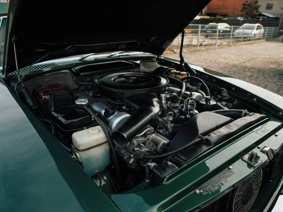 Image 9/28 of Mercedes-Benz 350 SL (1971)