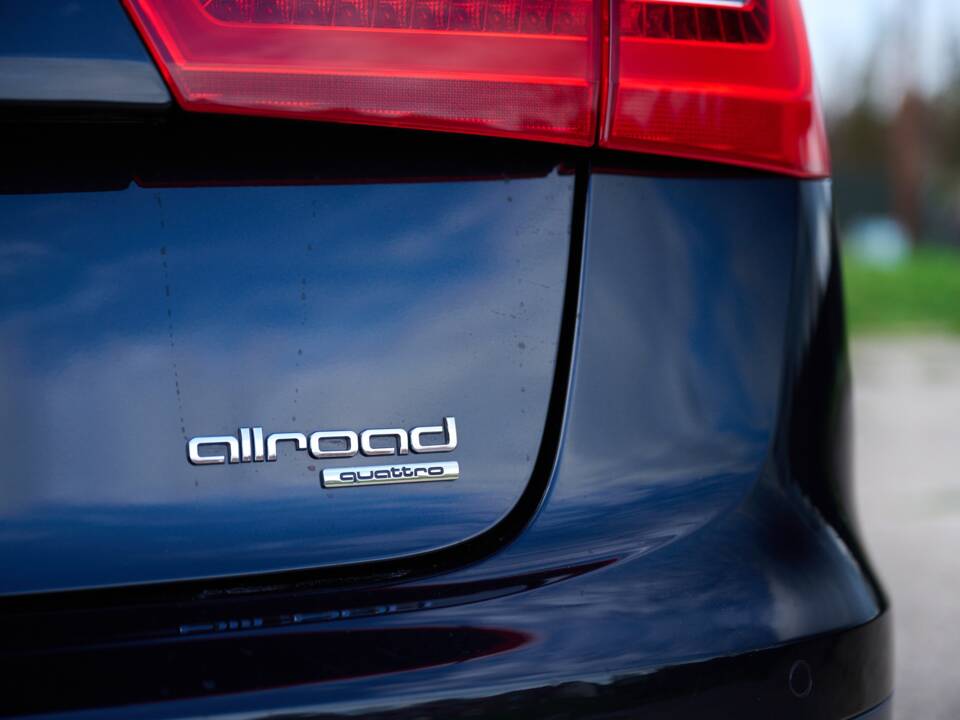 Image 12/50 of Audi A6 3.0 TFSI allroad quattro (2013)