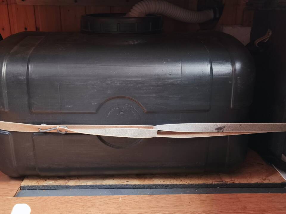 Image 57/92 of FIAT 242 E (1981)