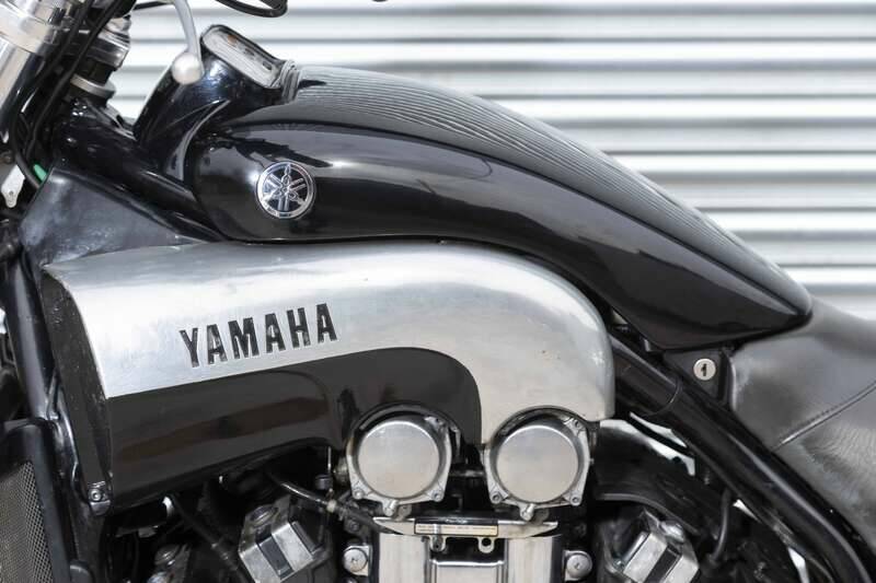 Image 9/37 of Yamaha V-Max 1200 (2000)