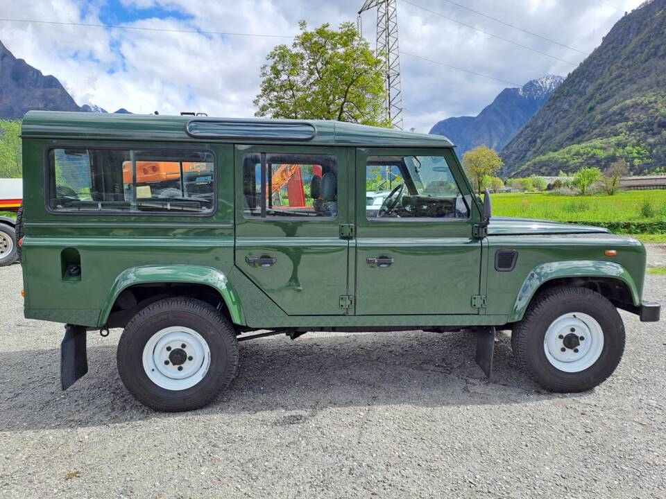 Imagen 6/15 de Land Rover Defender 110 Td5 (1999)