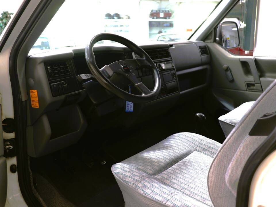 Bild 16/55 von Volkswagen T4 California Coach 1.9 TD (1994)