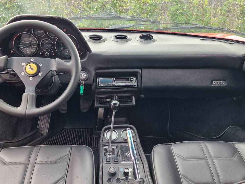 Image 11/82 of Ferrari 308 GTS Quattrovalvole (1983)