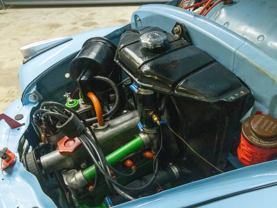 Image 48/50 of FIAT 500 C Topolino (1949)