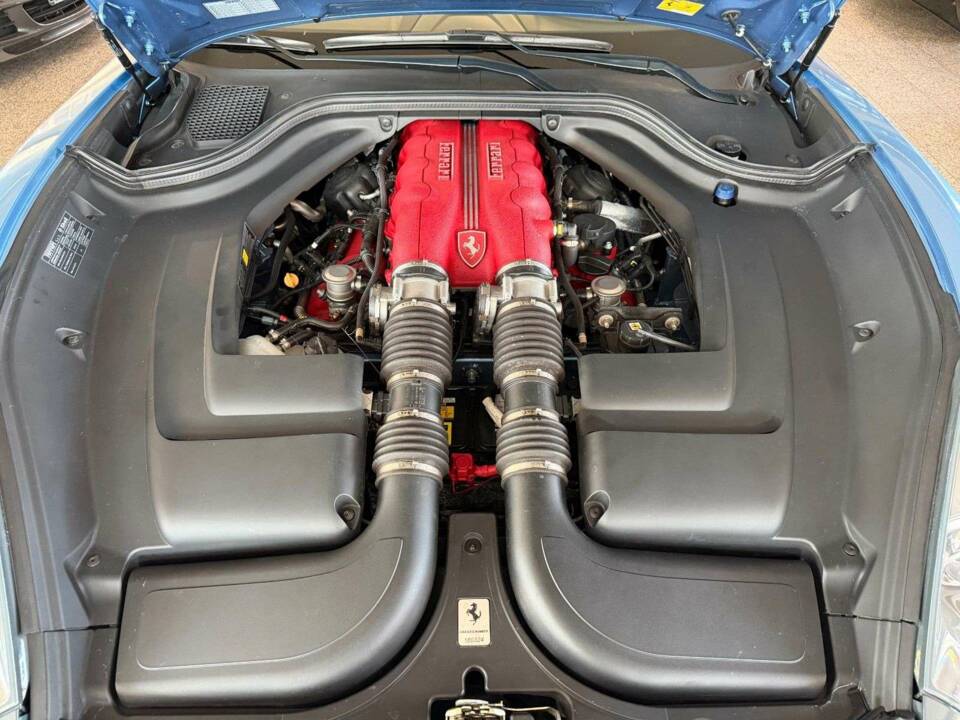 Immagine 31/42 di Ferrari California (2011)