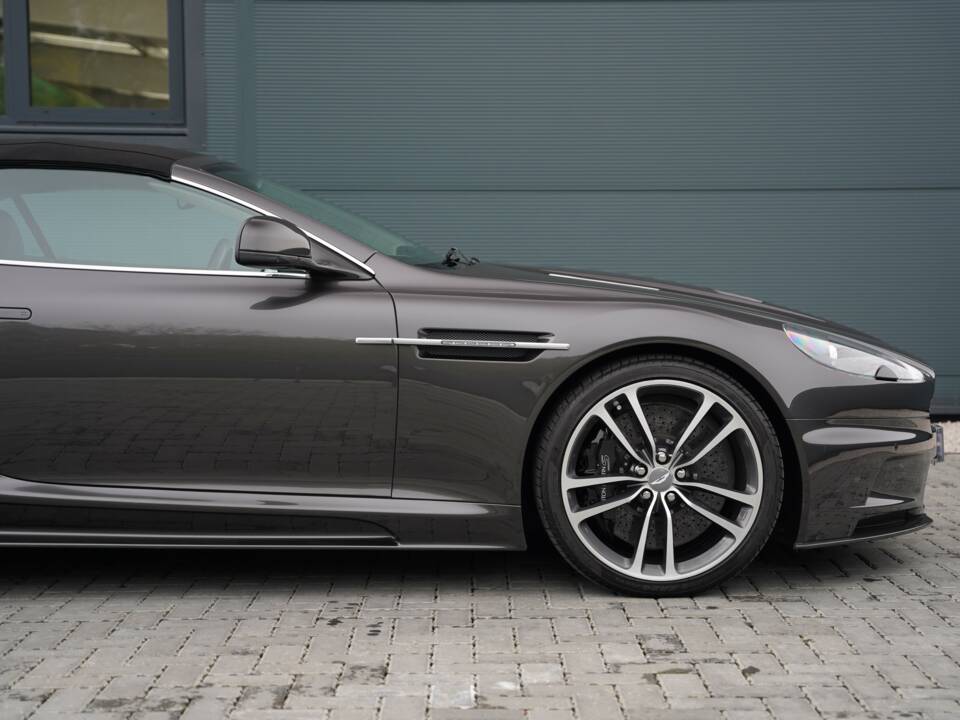 Afbeelding 26/50 van Aston Martin DBS Volante (2011)