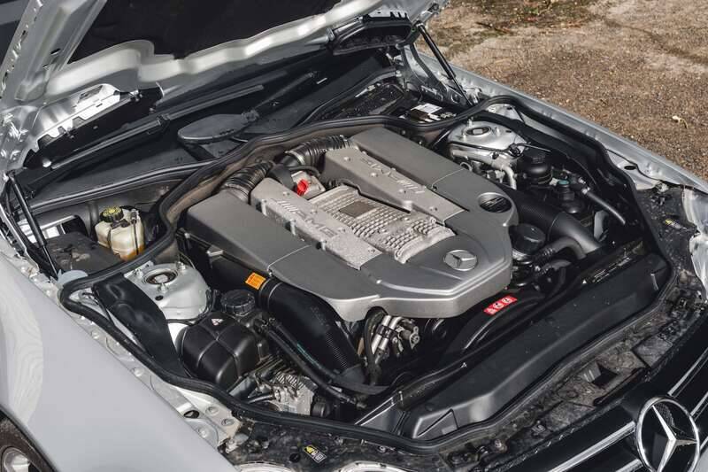 Image 3/50 de Mercedes-Benz SL 55 AMG (2006)