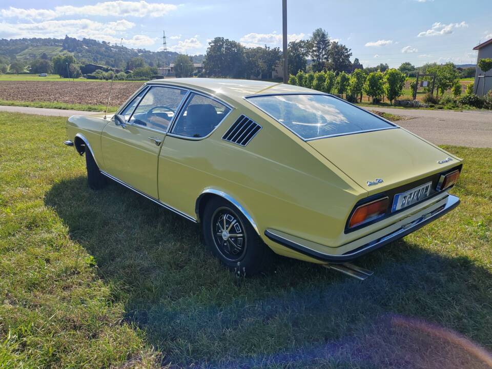 Image 9/54 of Audi 100 Coupe S (1971)