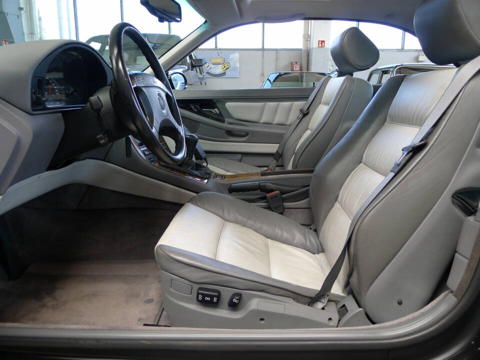 Imagen 37/50 de BMW 850CSi (1993)