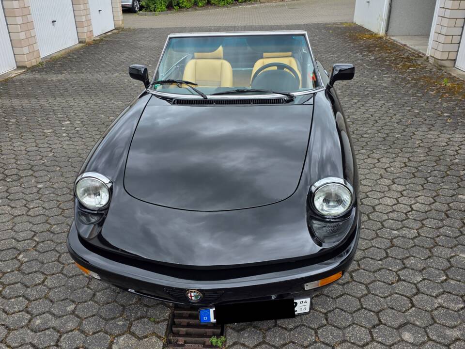 Bild 3/12 von Alfa Romeo 2.0 Spider (1991)