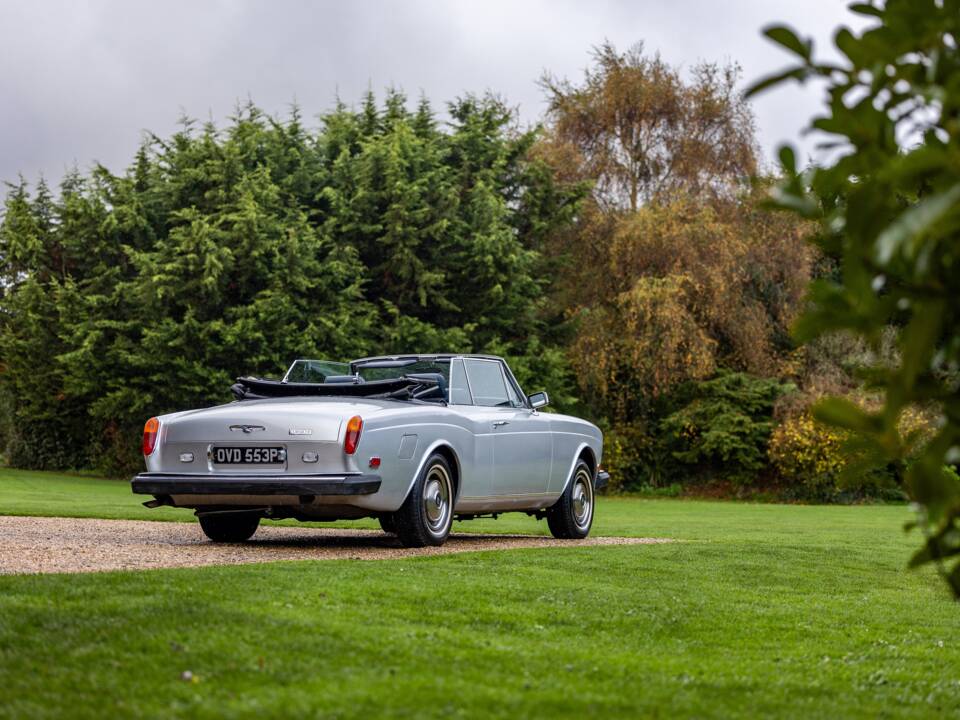 Afbeelding 17/39 van Rolls-Royce Corniche I (1976)