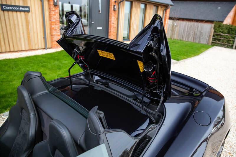 Bild 46/50 von McLaren MP4-12C Spider (2014)