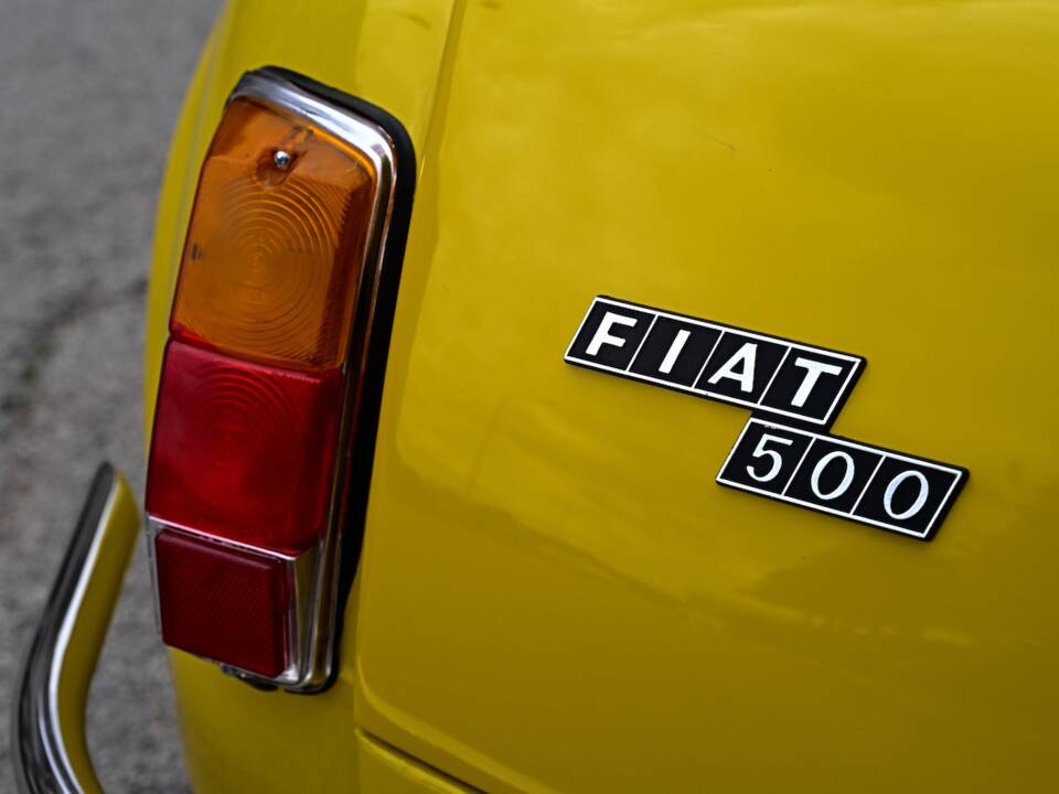 Image 16/45 of FIAT Ghia 500 Jolly (1971)