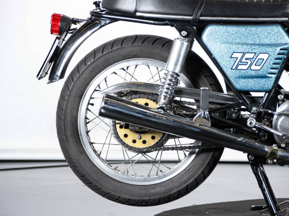 Image 28/50 of Ducati 750 GT (1972)