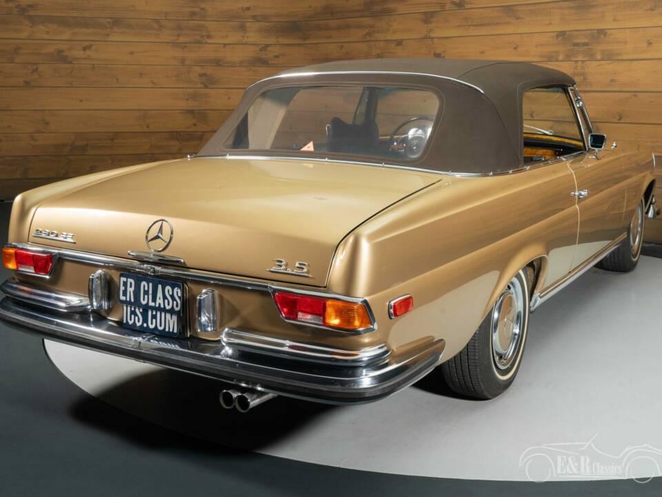 Image 4/6 of Mercedes-Benz 280 SE 3,5 (1971)