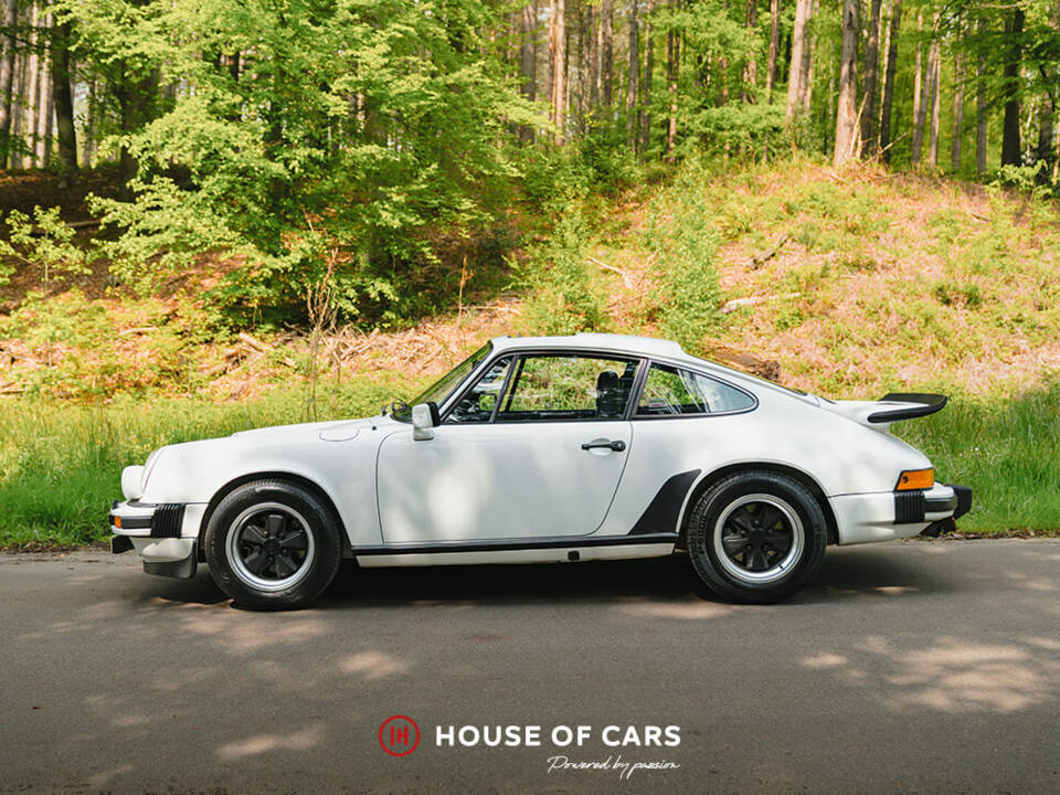 Image 3/46 of Porsche 911 Carrera 3.0 (1977)