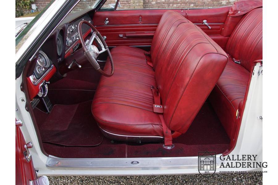 Image 3/50 of Oldsmobile Dynamic 88 (1966)