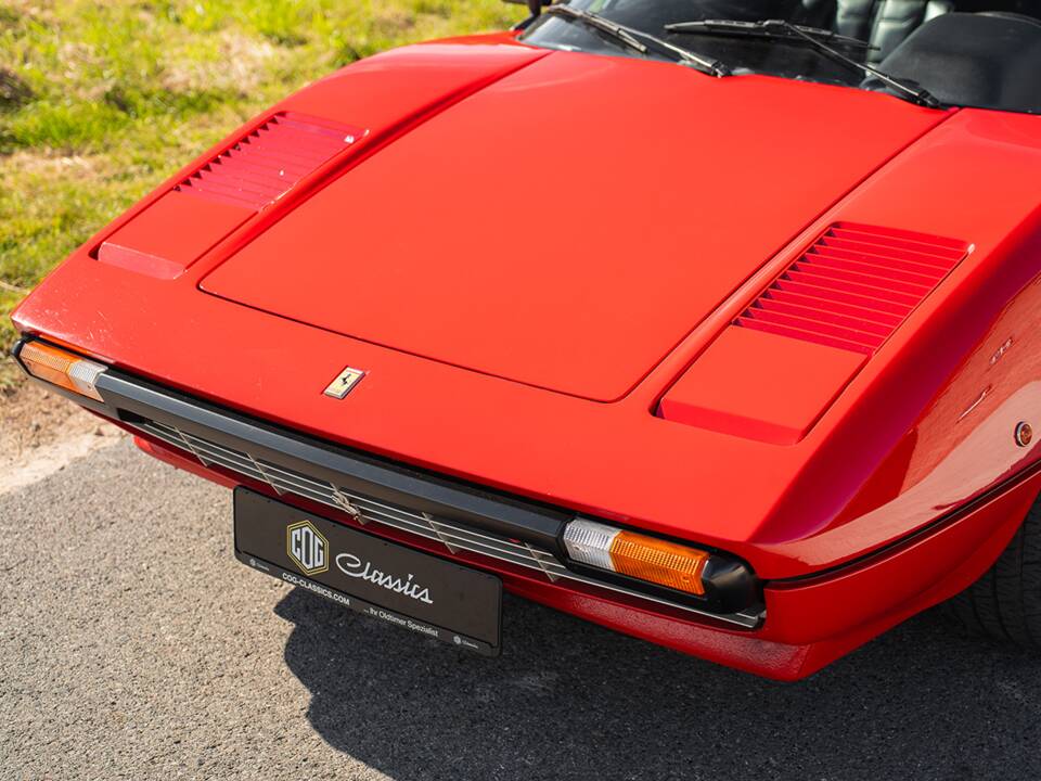 Afbeelding 12/43 van Ferrari 308 GTBi (1982)
