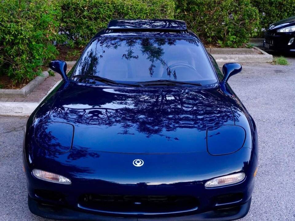 Bild 22/33 von Mazda RX-7 (1993)