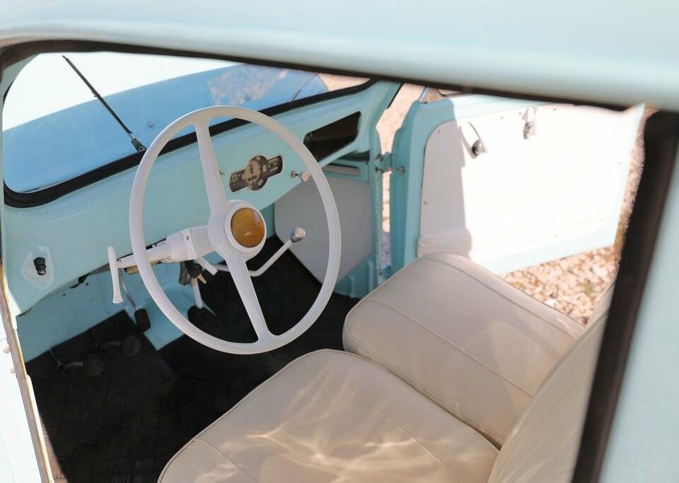 Imagen 2/8 de Renault Break Dauphinoise (1956)