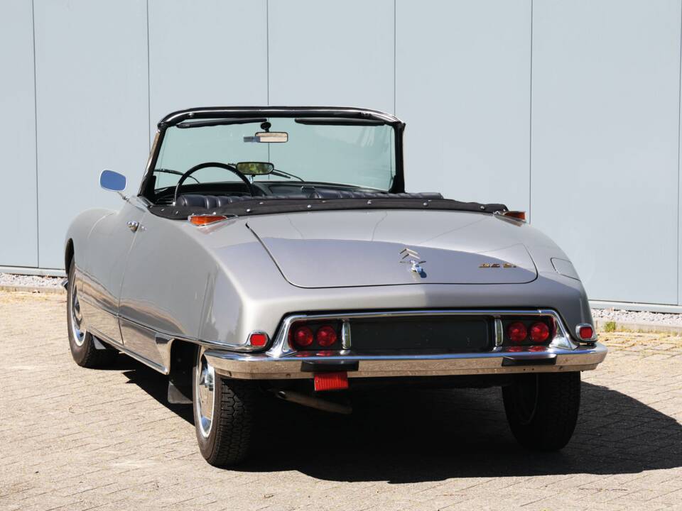 Bild 16/39 von Citroën DS 21 Chapron (1966)