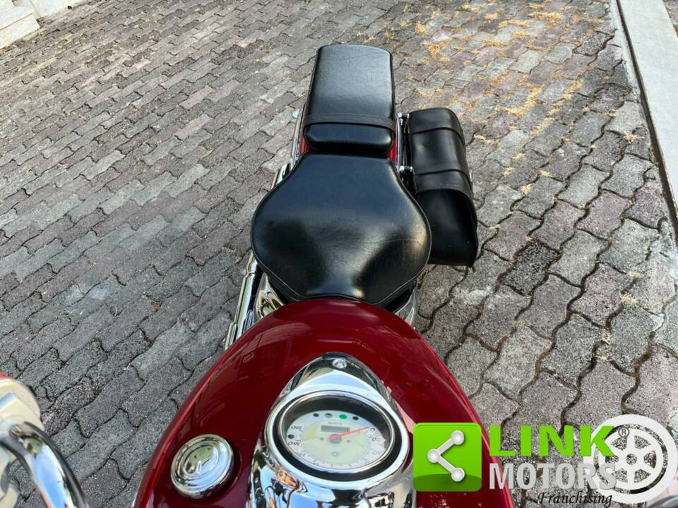 Image 9/10 of Yamaha DUMMY (2000)