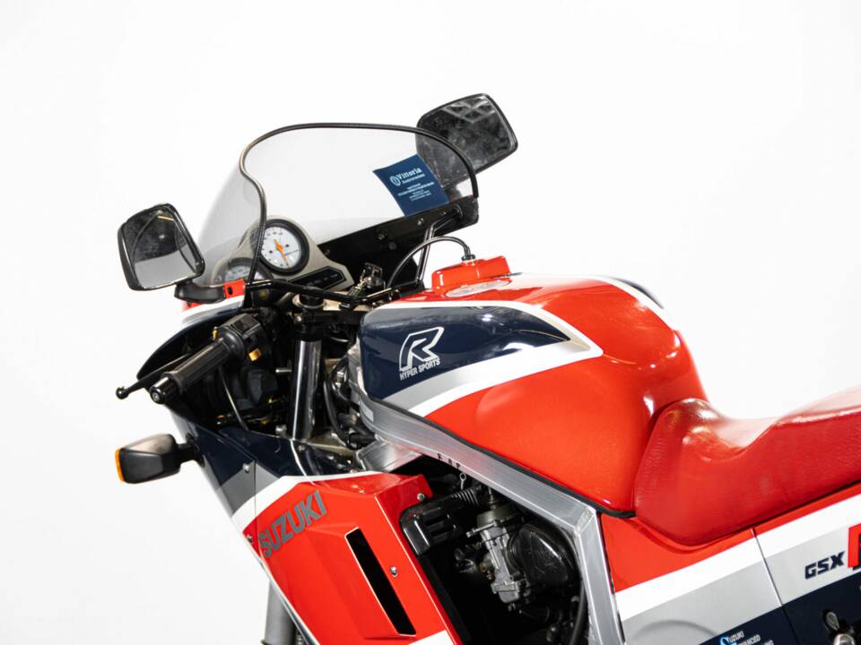 Immagine 16/50 di Suzuki GSX-R 1100 (1986)