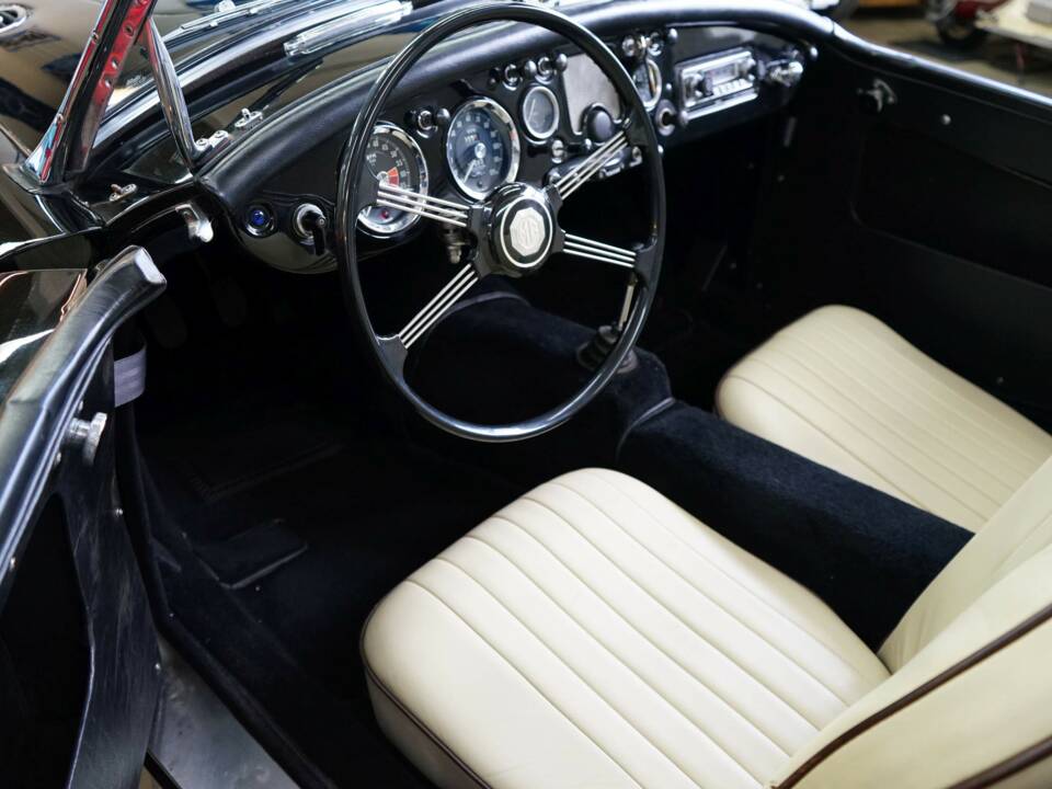 Immagine 31/46 di MG MGA 1500 (1959)