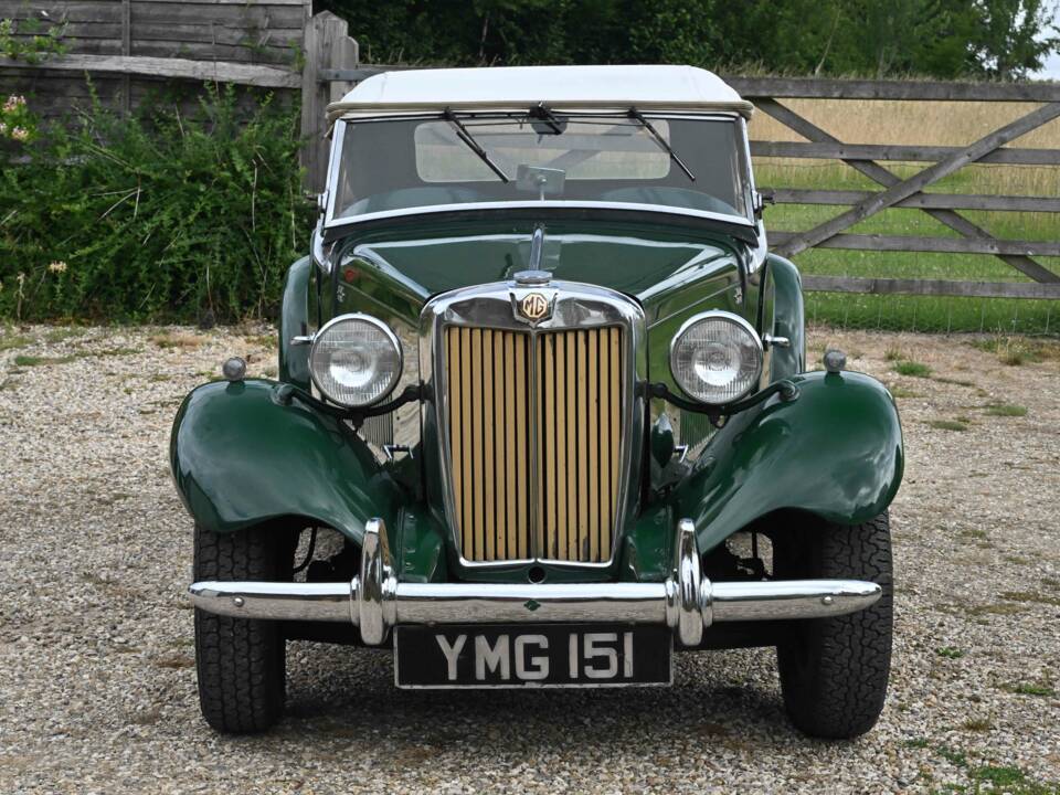 Image 33/50 of MG TD (1953)
