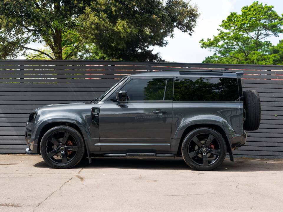 Image 5/61 de Land Rover Defender 110 D200 AWD (2023)