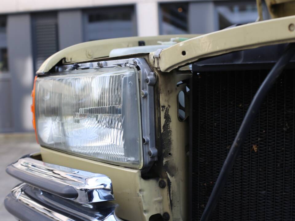 Bild 66/76 von Mercedes-Benz 280 SE (1977)