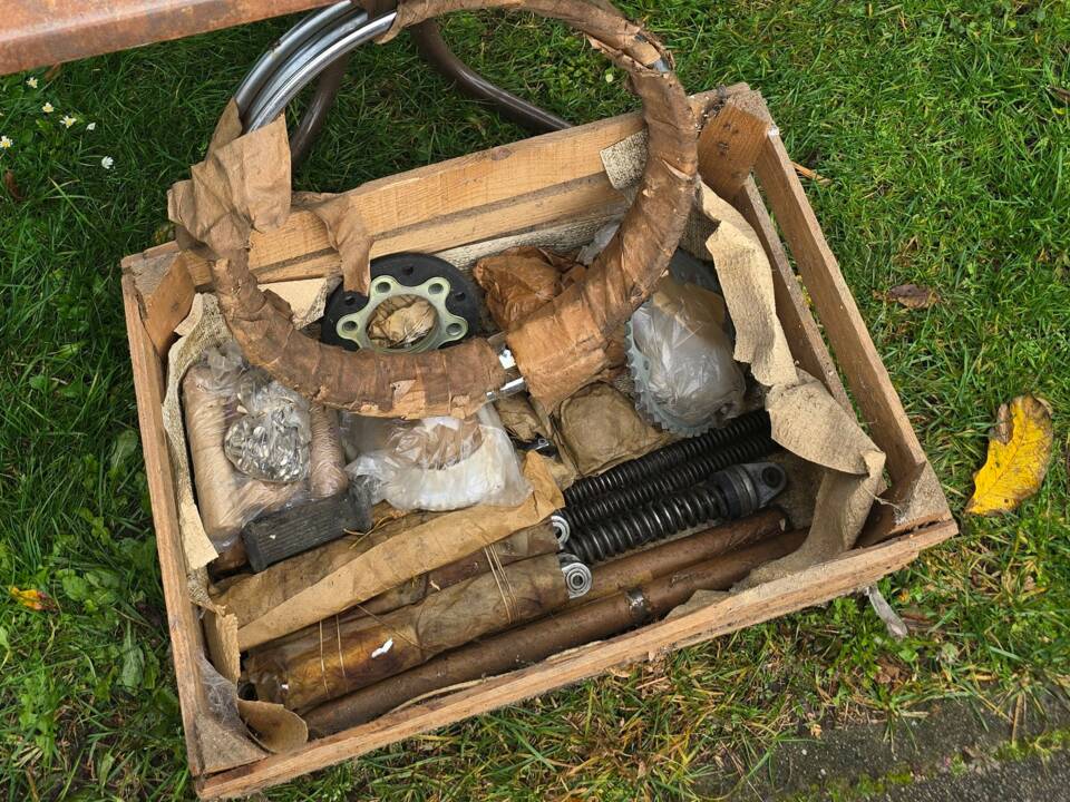 Image 4/4 of Puch 175 SV (1955)