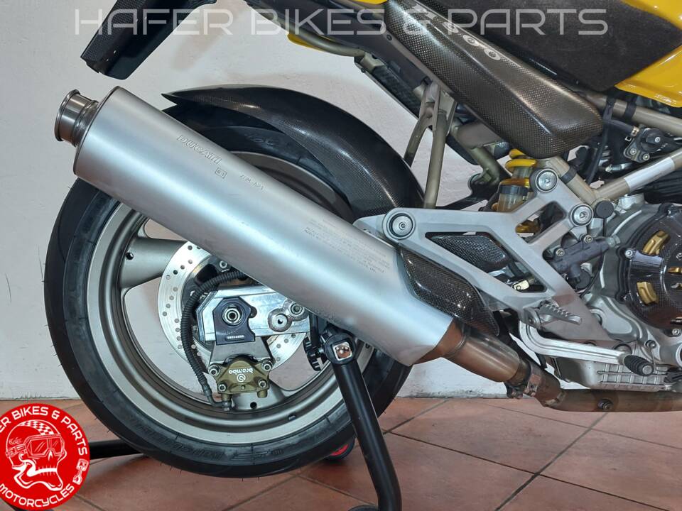 Image 20/31 de Ducati Monster 900 (1996)
