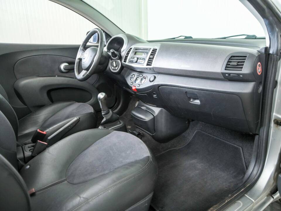 Image 17/47 of Nissan Micra C+C 1.6 (2008)