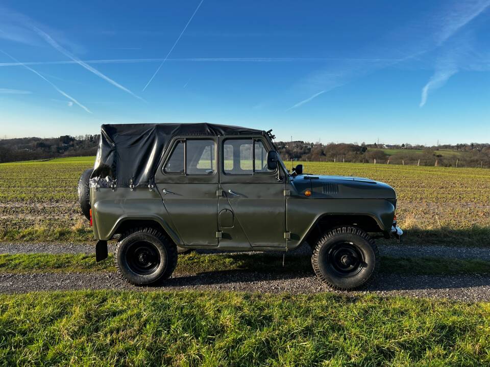 Bild 2/12 von UAZ 469 (1981)