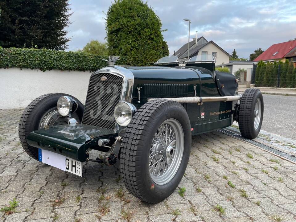 Image 2/24 of Wolseley Hornet Special (1934)