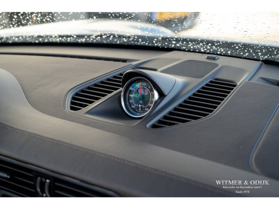 Bild 31/34 von Porsche 911 Carrera 4S (2014)