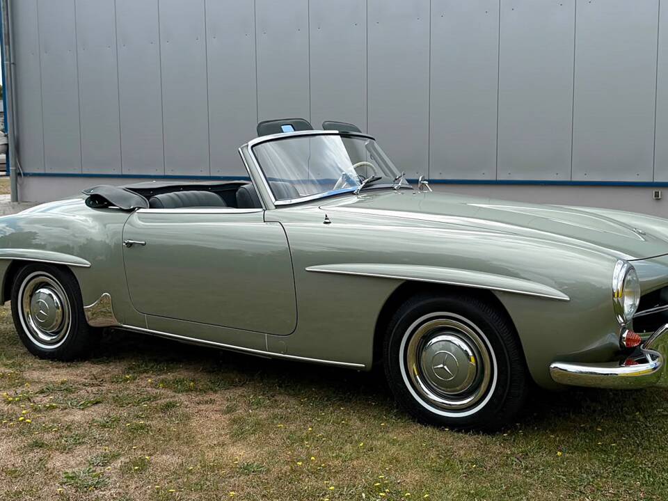 Image 5/25 of Mercedes-Benz 190 SL (1957)