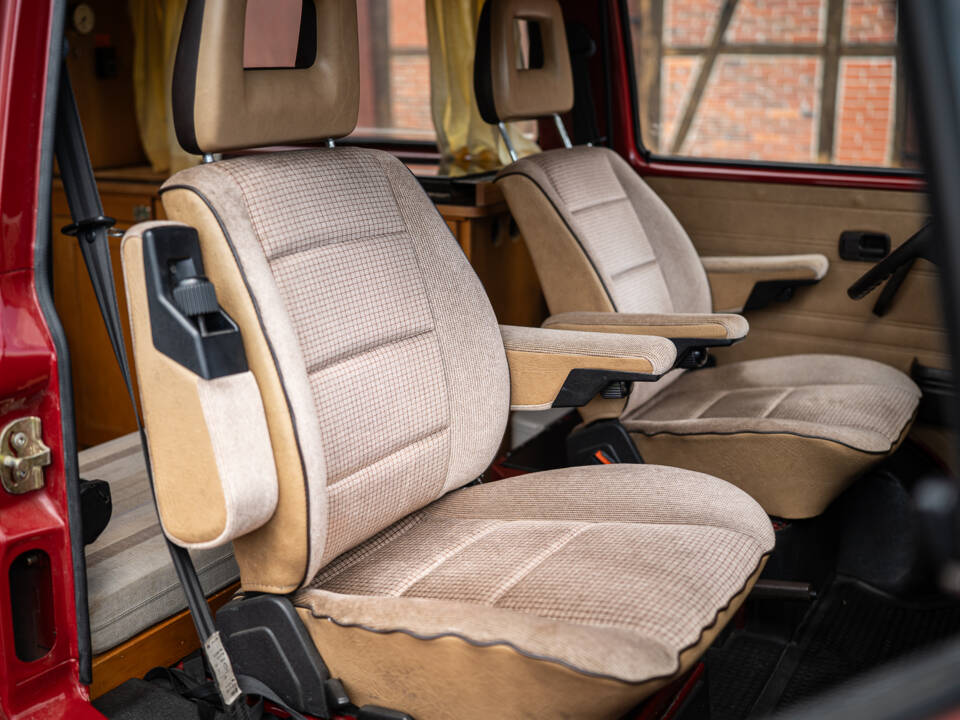 Bild 34/52 von Volkswagen T3 Bus 2.1 (1989)